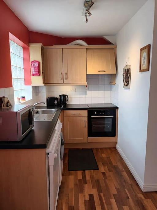 Village Centre Apartment Lahinch Luaran gambar
