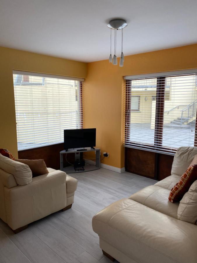 Village Centre Apartment Lahinch Luaran gambar